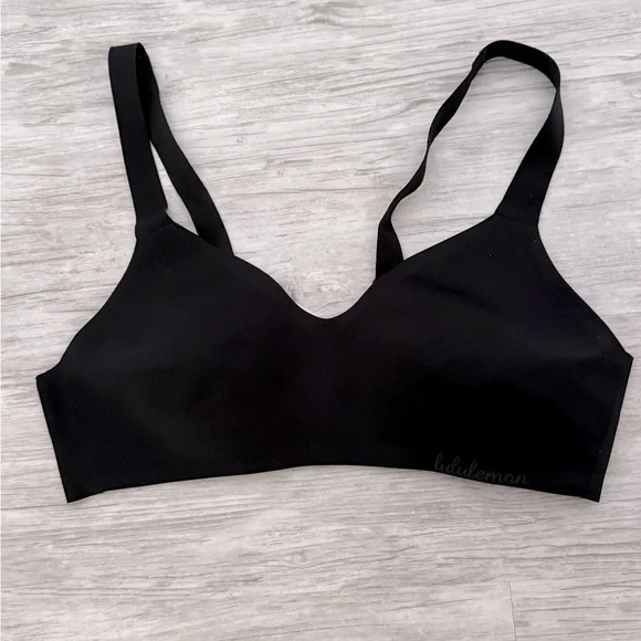 Lululemon Sports Bras Lot of 7 - size 4 - Picture 2 of 9